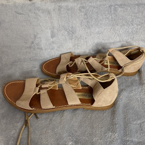 Steve Madden Gabriela Lace Up Gladiator Suede Sandal Taupe Size 7.5 - Picture 5 of 9